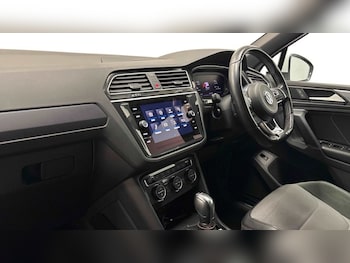 Used Volkswagen Tiguan 2019 for sale - 78902458: Photo