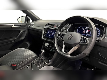 Used Volkswagen Tiguan 2023 for sale - 78158475: Photo