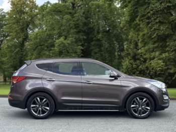 Used Hyundai Santa Fe 2015 for sale - 74953602: Photo