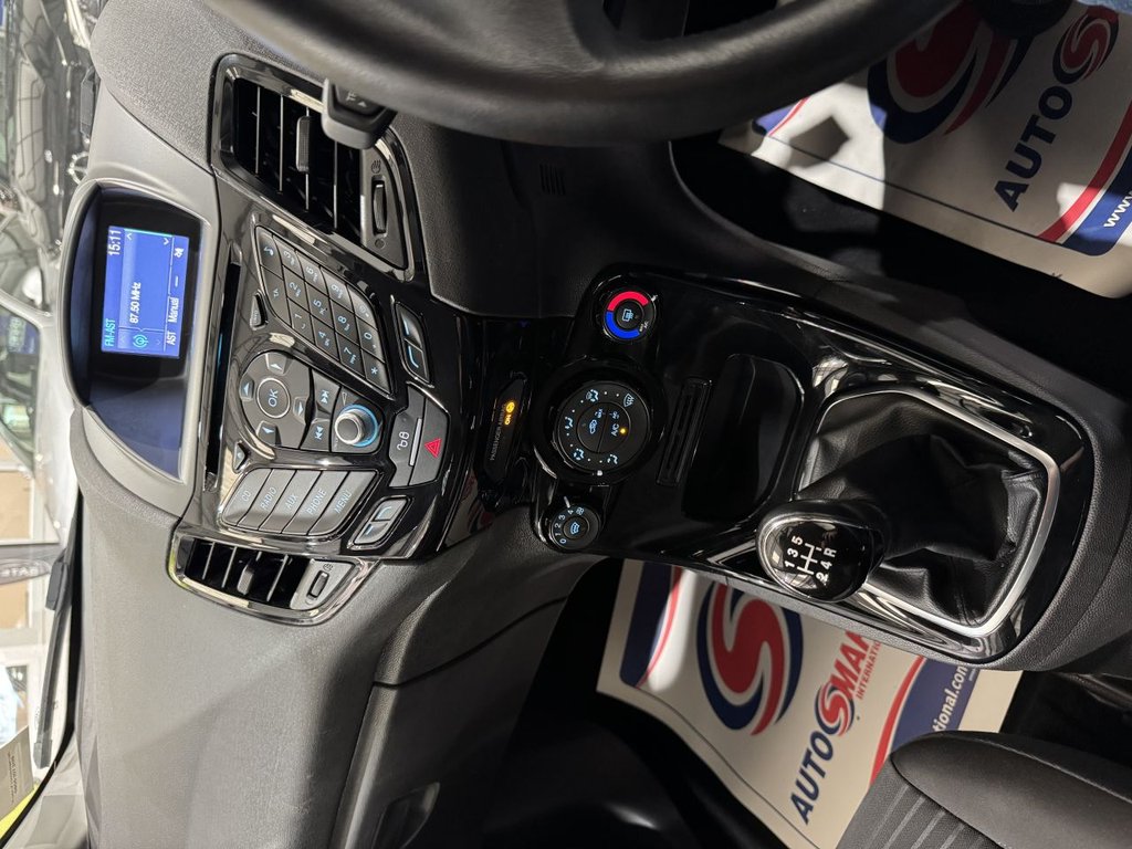 Used Ford Fiesta 2017 for sale - 76642421: Photo 16