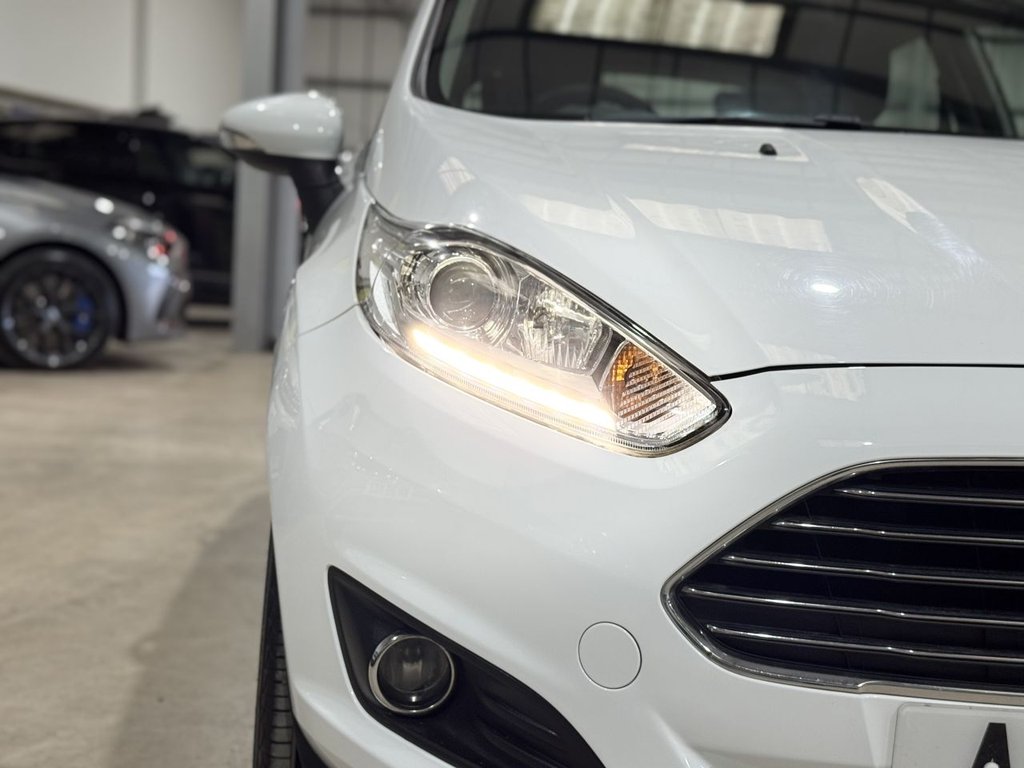 Used Ford Fiesta 2017 for sale - 76642421: Photo 8