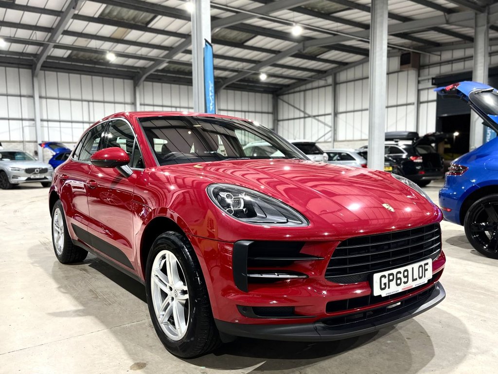 Used Porsche Macan 2019 for sale - 76686541: Photo 1