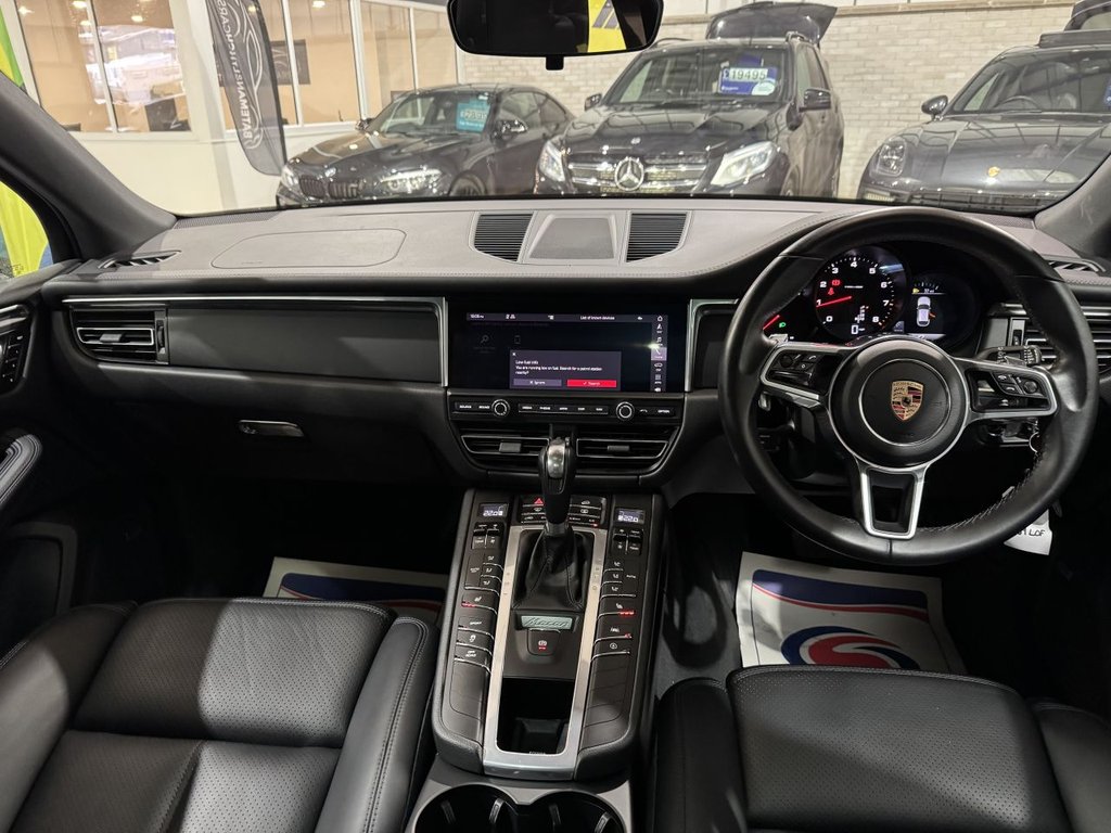 Used Porsche Macan 2019 for sale - 76686541: Photo 11