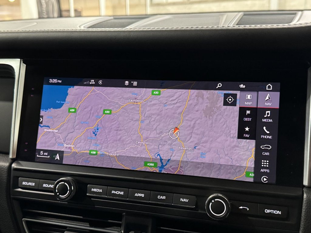 Used Porsche Macan 2019 for sale - 76686541: Photo 26