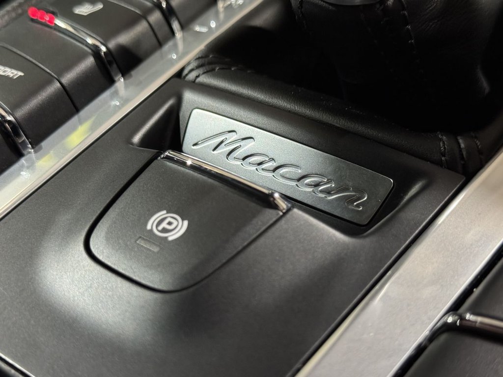Used Porsche Macan 2019 for sale - 76686541: Photo 35
