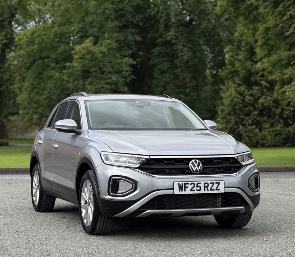 Used Volkswagen T-Roc 2025 for sale - 76304269: Photo 1