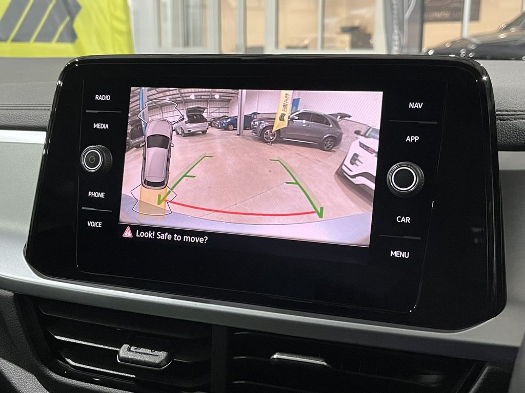 Used Volkswagen T-Roc 2025 for sale - 76304269: Photo 25