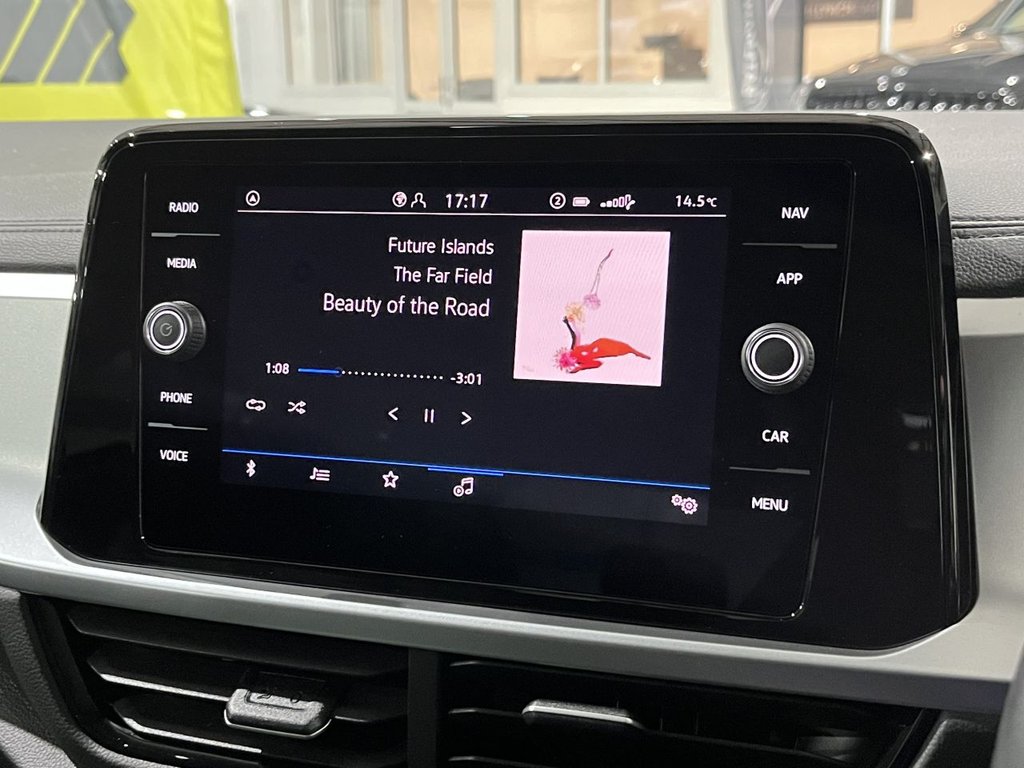 Used Volkswagen T-Roc 2025 for sale - 76304269: Photo 28