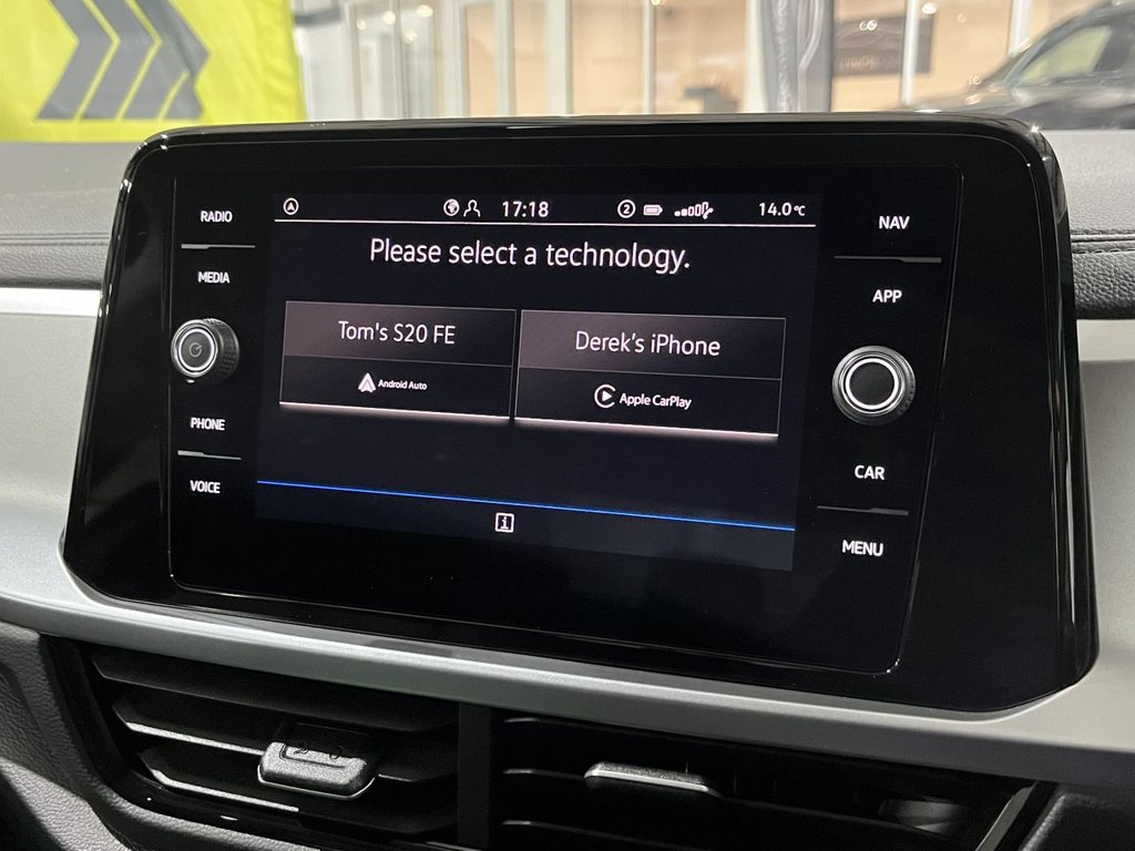 Used Volkswagen T-Roc 2025 for sale - 76304269: Photo 29