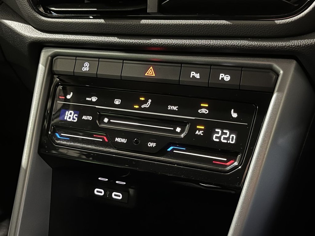 Used Volkswagen T-Roc 2025 for sale - 76304269: Photo 32