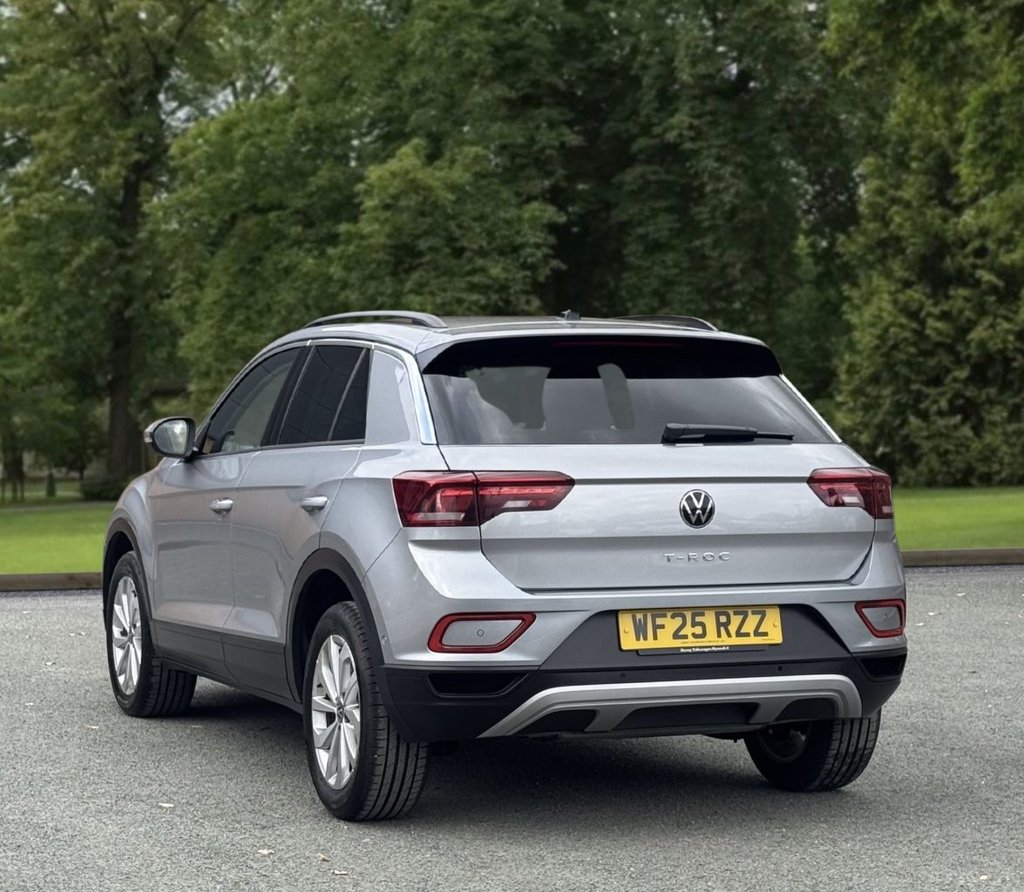 Used Volkswagen T-Roc 2025 for sale - 76304269: Photo 5