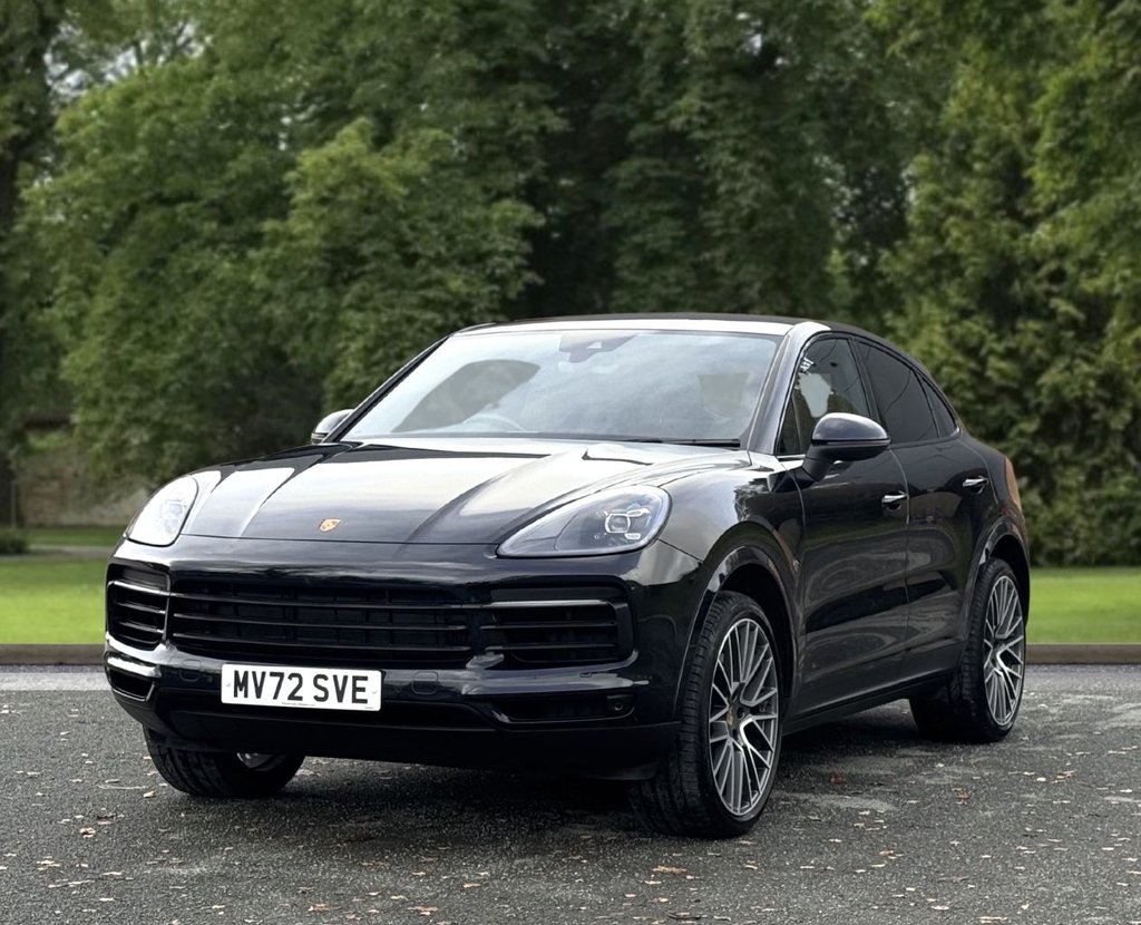 Used Porsche Cayenne 2022 for sale - 76570303: Photo 2