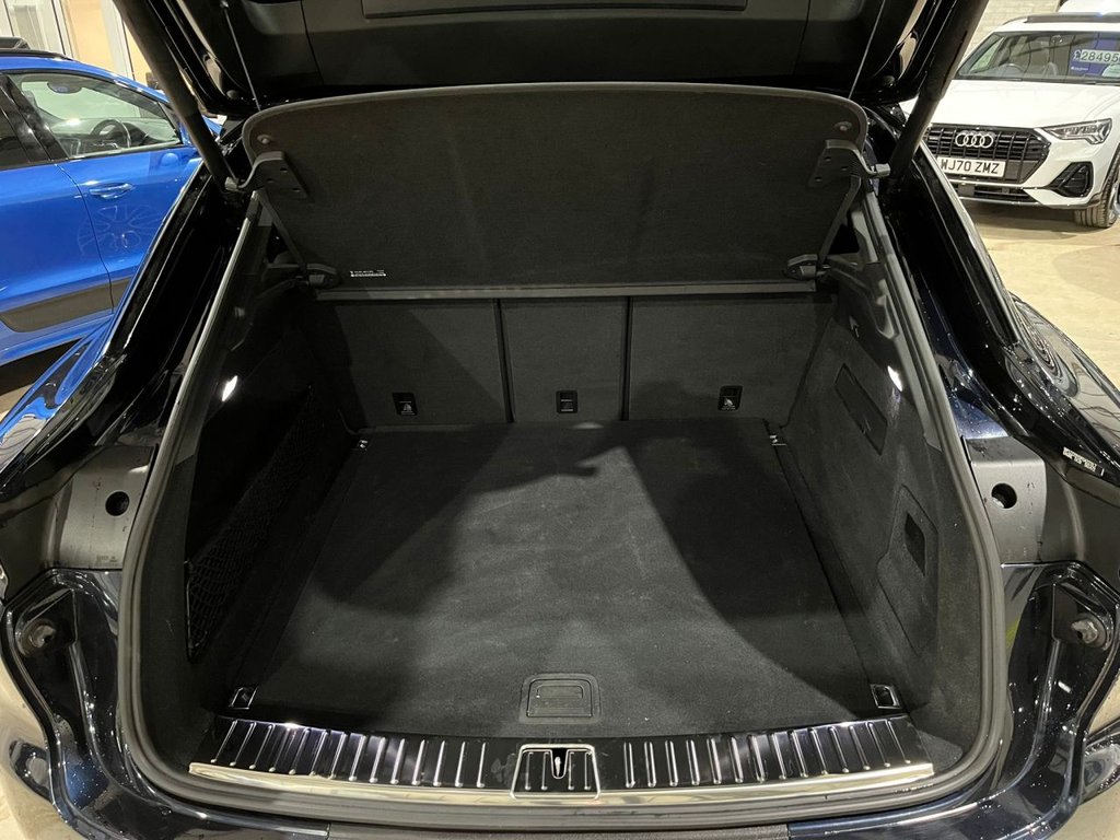 Used Porsche Cayenne 2022 for sale - 76570303: Photo 36