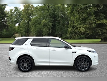 Used Land Rover Discovery Sport 2022 for sale - 79322991: Photo