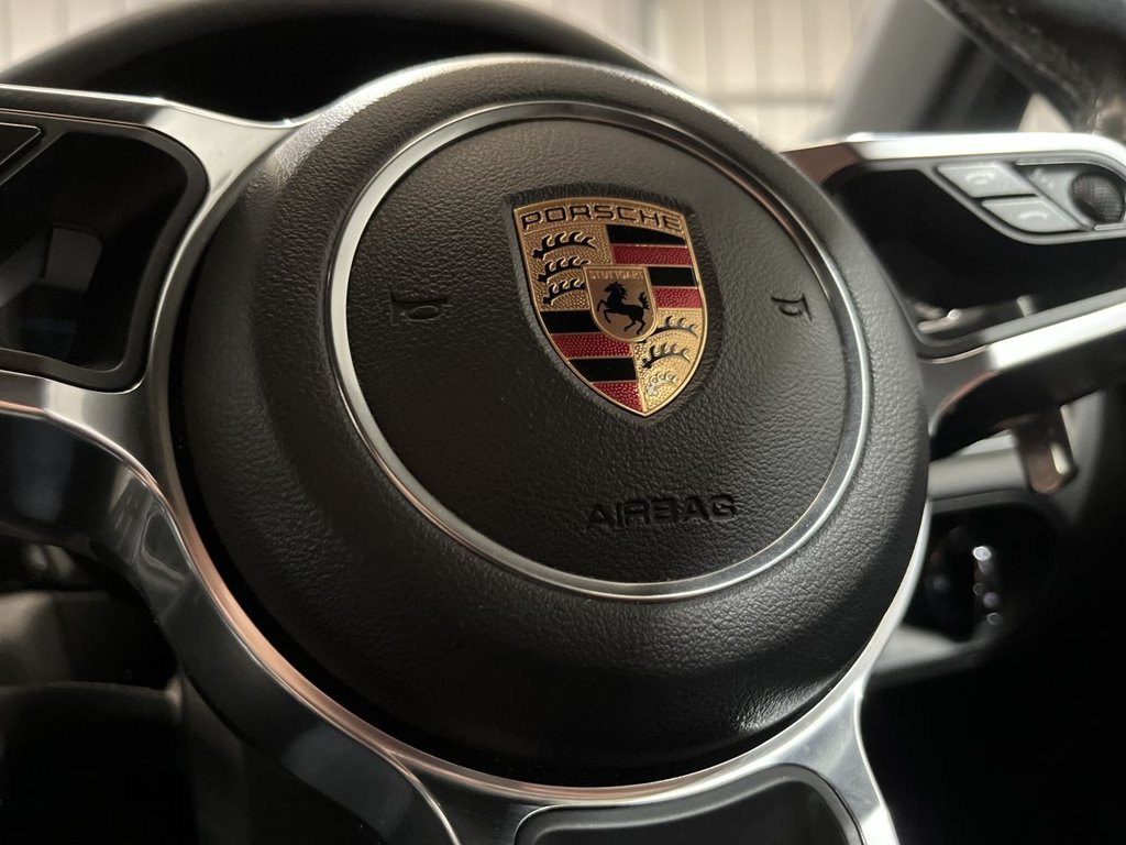 Used Porsche Macan 2016 for sale - 78082671: Photo 21