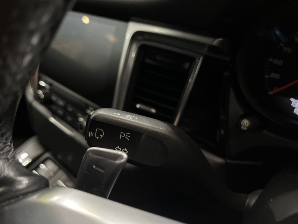 Used Porsche Macan 2016 for sale - 78082671: Photo 23