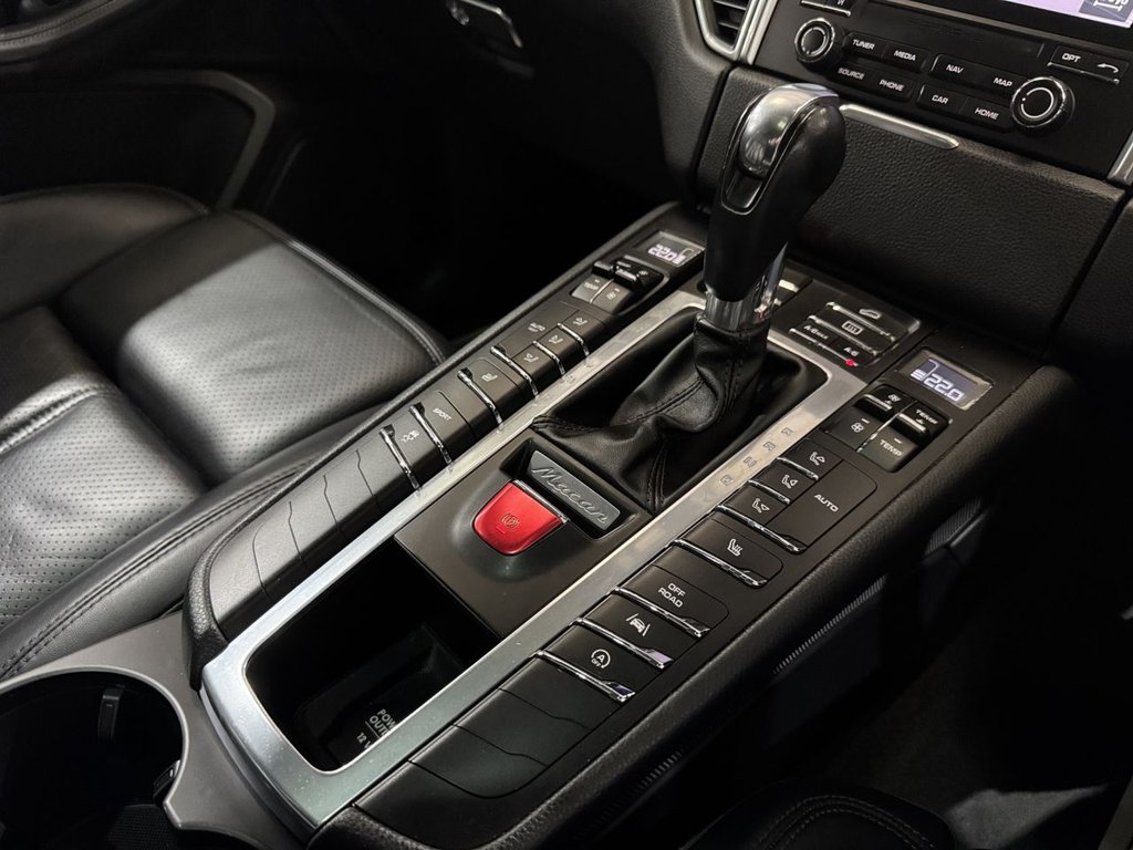 Used Porsche Macan 2016 for sale - 78082671: Photo 33