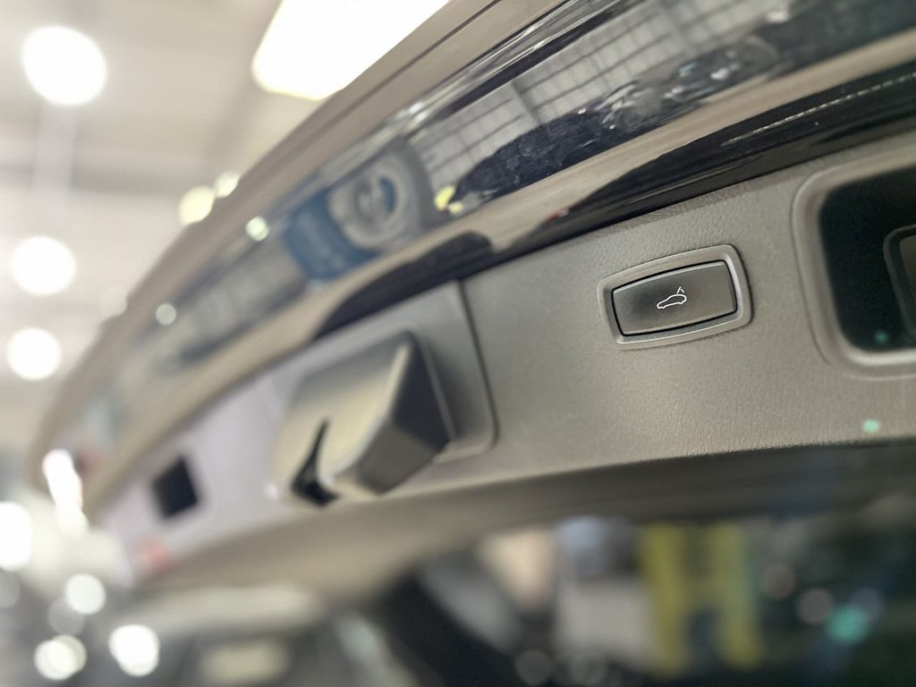 Used Porsche Macan 2016 for sale - 78082671: Photo 41