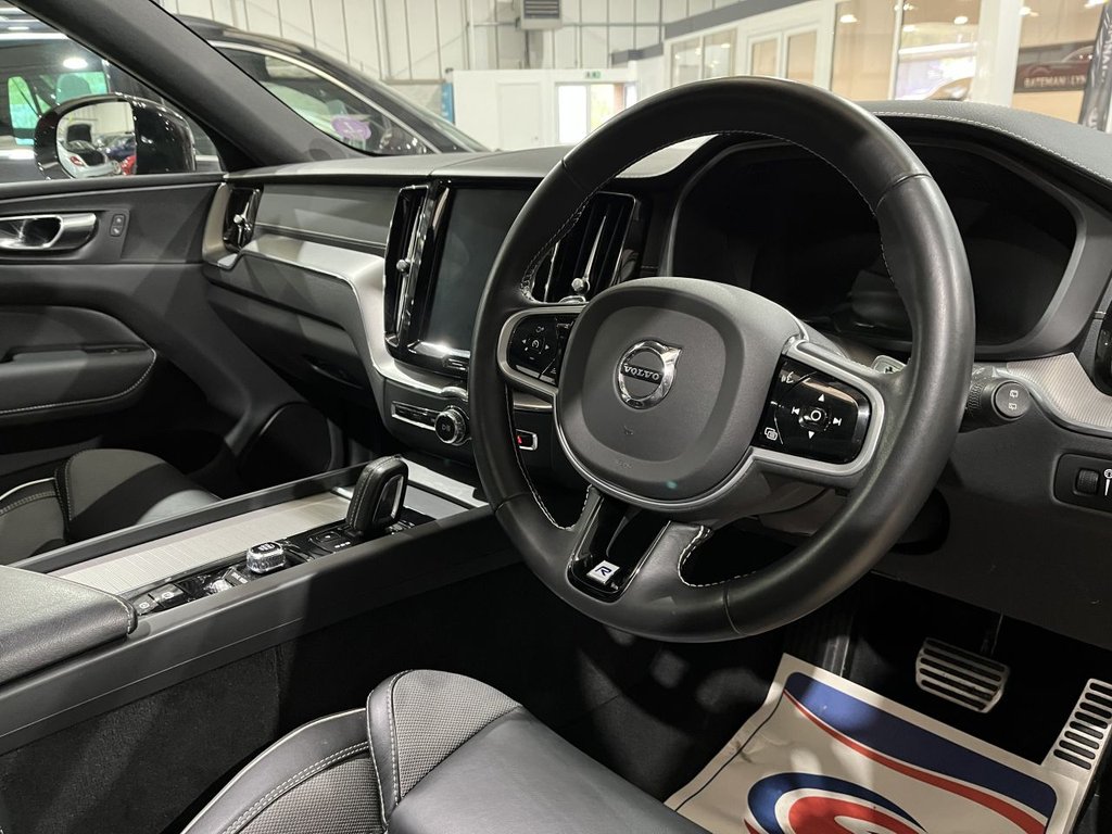 Used Volvo XC60 2019 for sale - 78030611: Photo 10