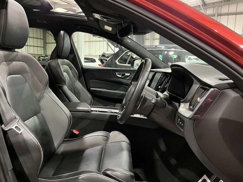 Used Volvo XC60 2019 for sale - 78030611: Photo 11