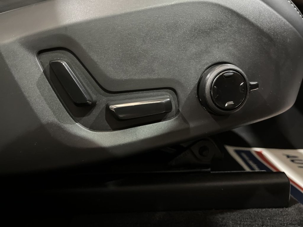 Used Volvo XC60 2019 for sale - 78030611: Photo 16