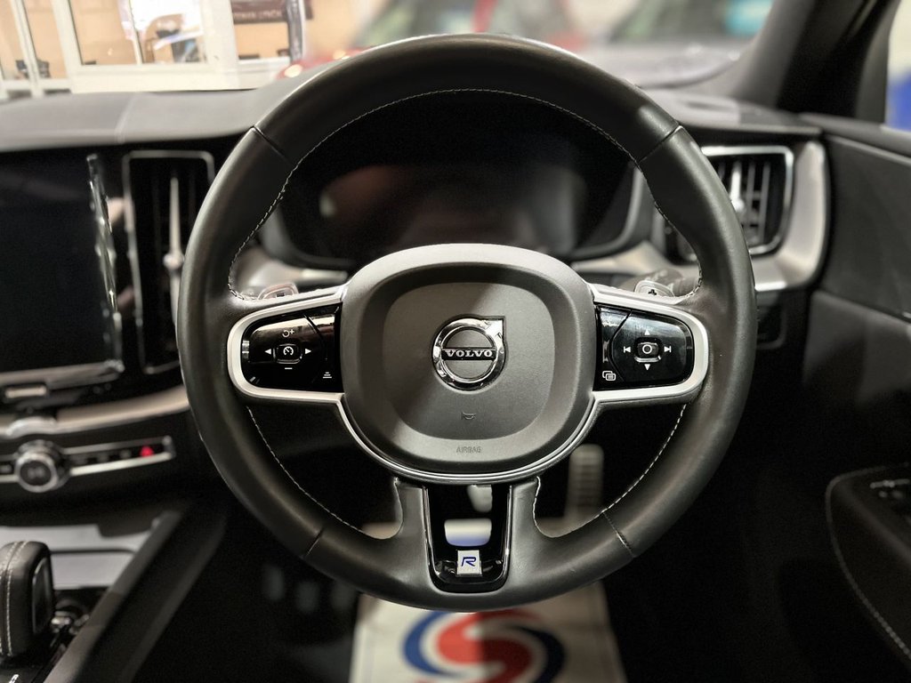 Used Volvo XC60 2019 for sale - 78030611: Photo 17