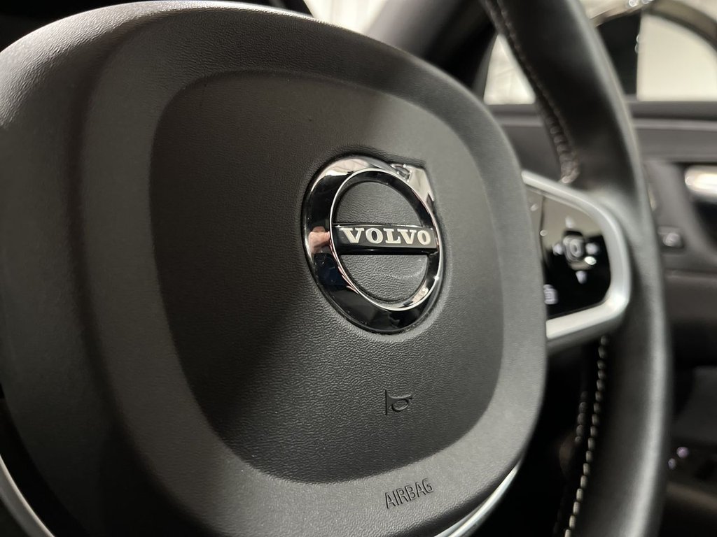 Used Volvo XC60 2019 for sale - 78030611: Photo 19