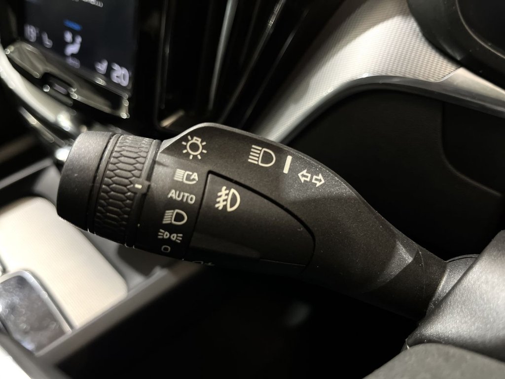 Used Volvo XC60 2019 for sale - 78030611: Photo 22