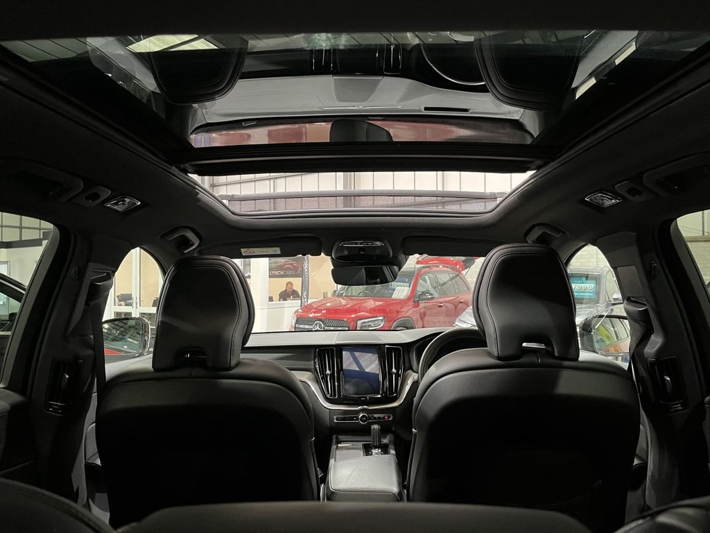 Used Volvo XC60 2019 for sale - 78030611: Photo 43