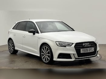 2019 (19) - 30 TFSI 116 Black Edition 5dr
