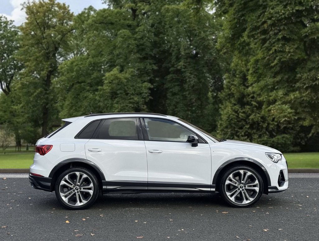 Used Audi Q3 2020 for sale - 76496748: Photo 3