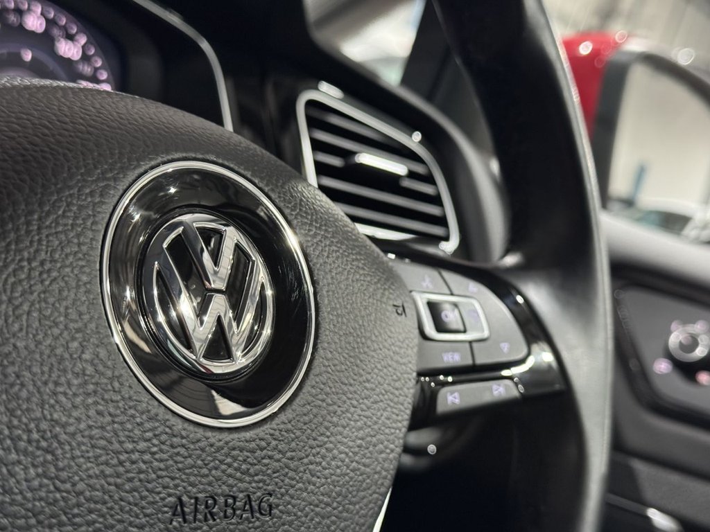 Used Volkswagen Golf 2019 for sale - 77313370: Photo 12