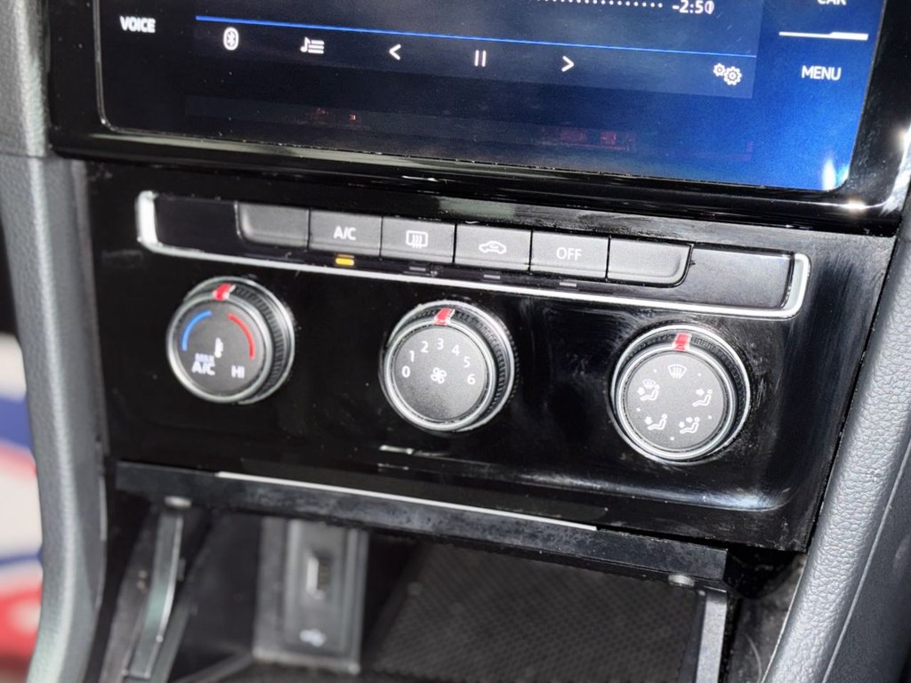 Used Volkswagen Golf 2019 for sale - 77313370: Photo 21