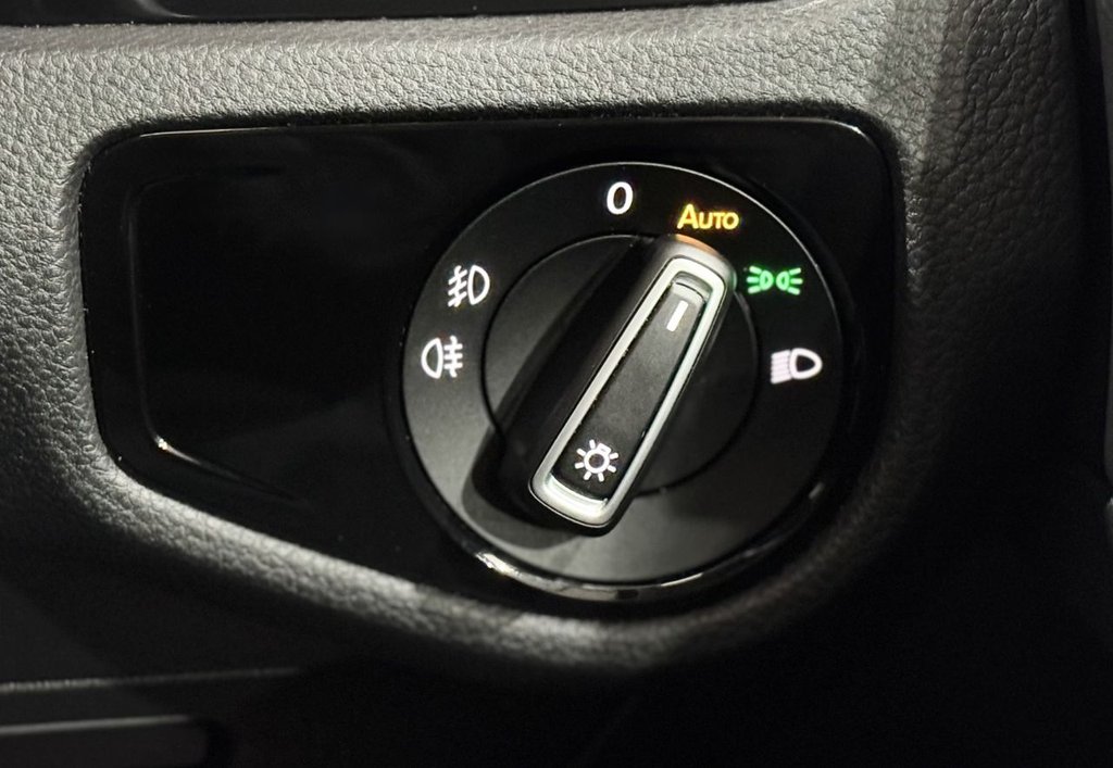 Used Volkswagen Golf 2019 for sale - 77313370: Photo 9