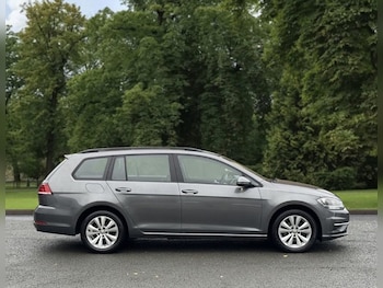 Used Volkswagen Golf 2017 for sale - 75986061: Photo