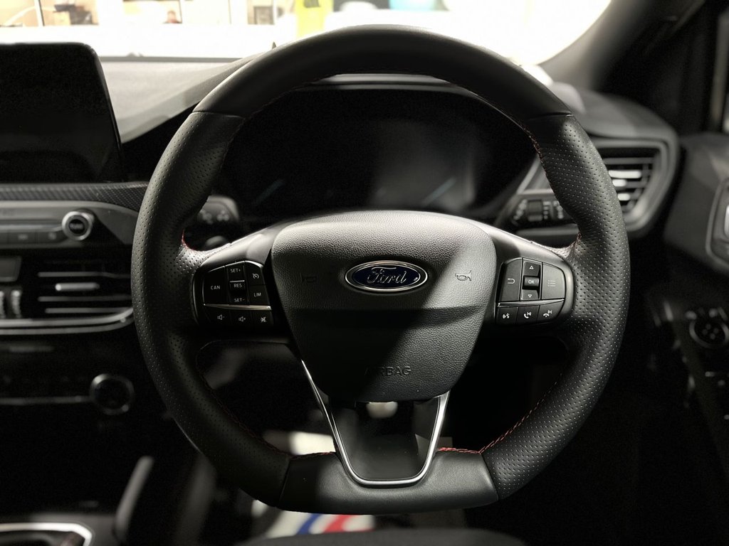 Used Ford Focus 2019 for sale - 77328470: Photo 14