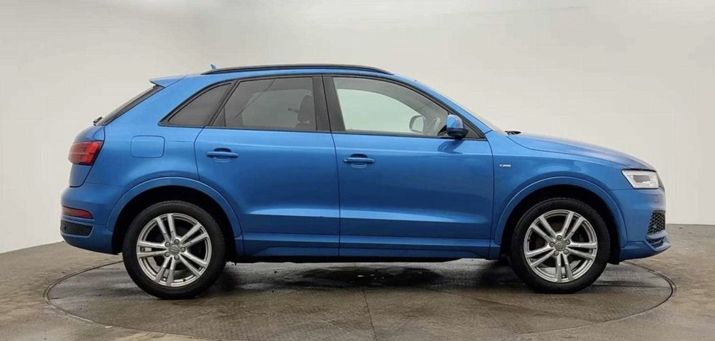 Used Audi Q3 2017 for sale - 77384395: Photo 2