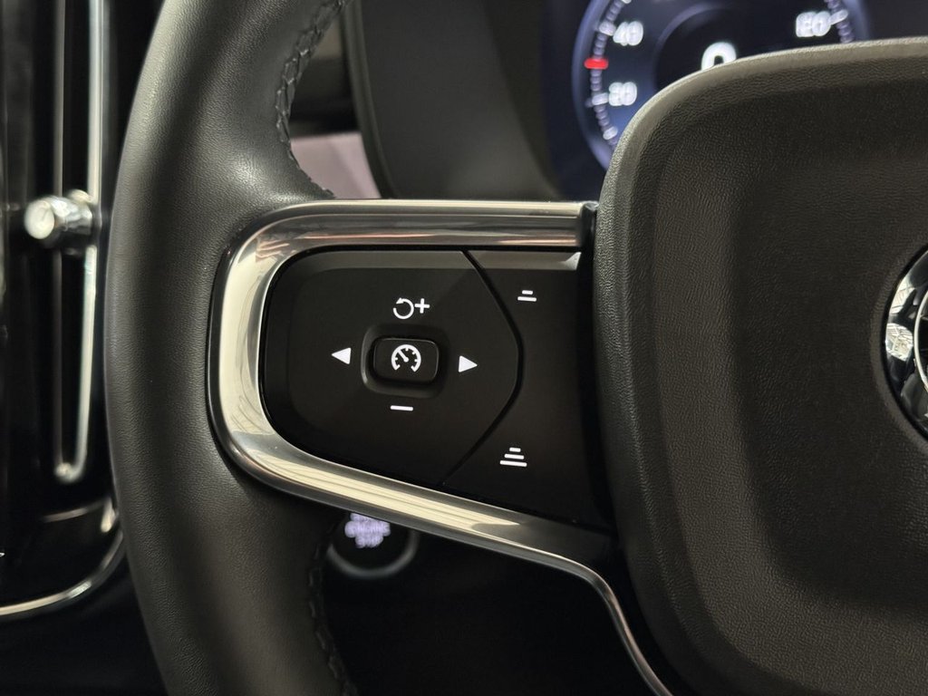 Used Volvo XC40 2022 for sale - 77413449: Photo 21