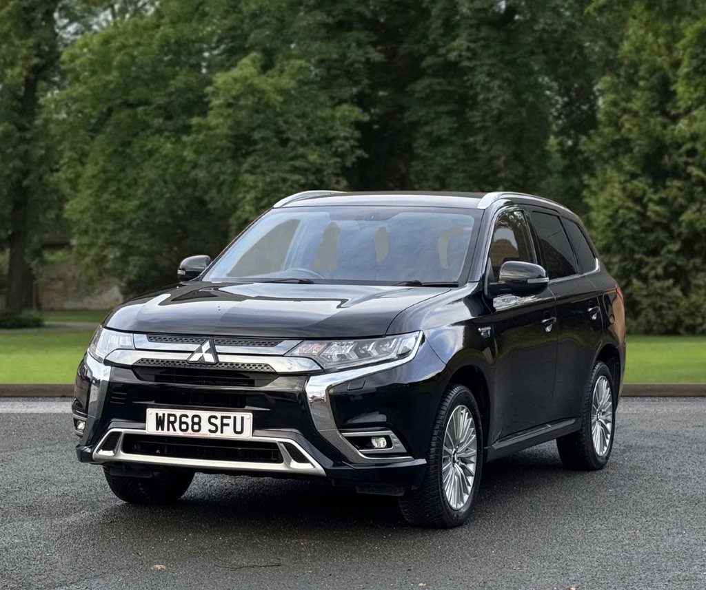 Used Mitsubishi Outlander 2018 for sale - 76605012: Photo 2