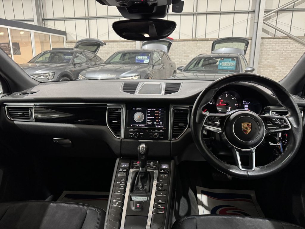 Used Porsche Macan 2014 for sale - 76210584: Photo 12