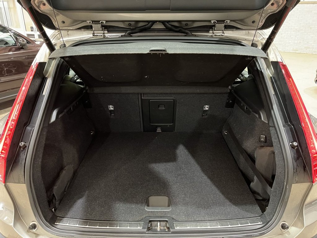 Vehicle 39