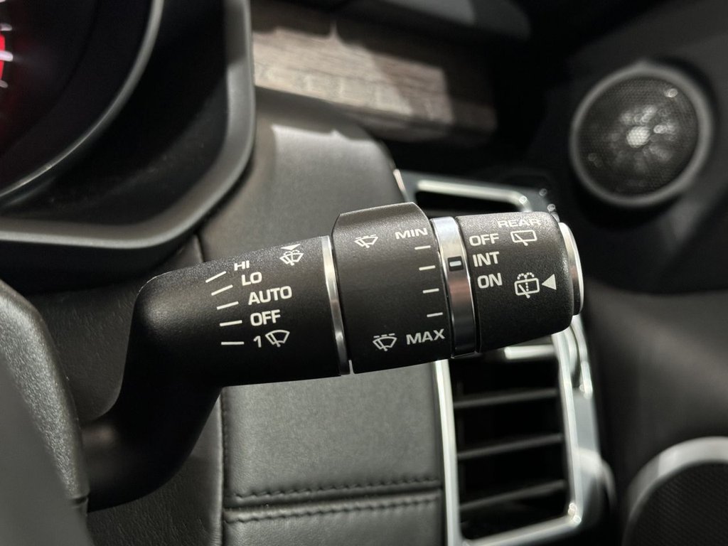 Used Land Rover Discovery 2017 for sale - 78002615: Photo 17