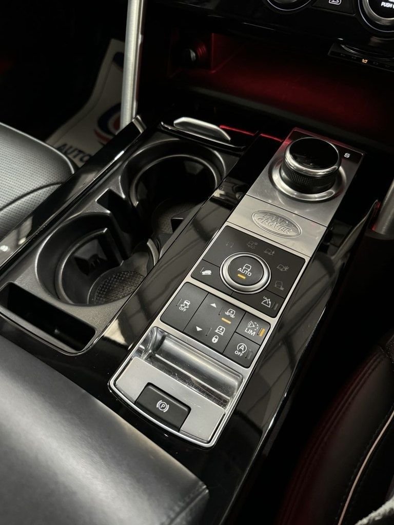 Used Land Rover Discovery 2017 for sale - 78002615: Photo 32