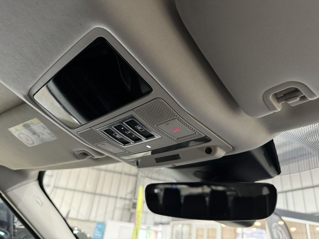 Used Land Rover Discovery 2017 for sale - 78002615: Photo 34