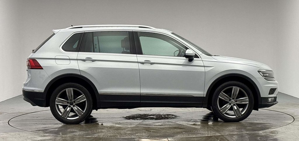 Used Volkswagen Tiguan 2018 for sale - 78158425: Photo 2