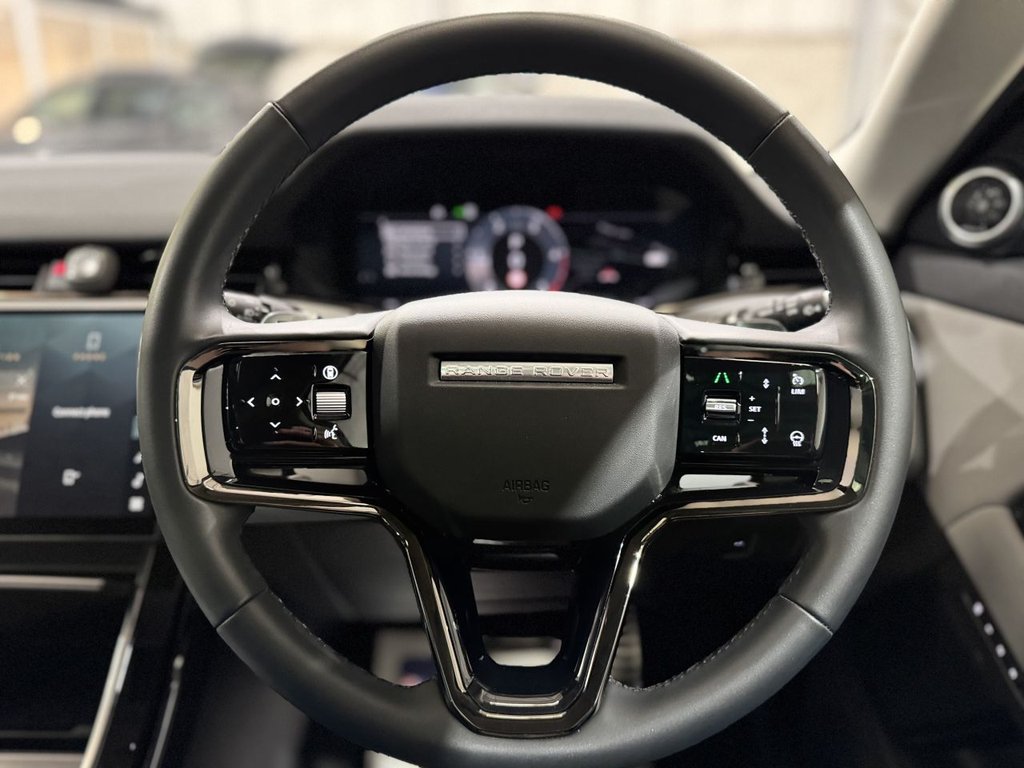 Used Land Rover Range Rover Evoque 2023 for sale - 77200005: Photo 19