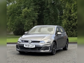 Used Volkswagen Golf 2018 for sale - 77328037: Photo