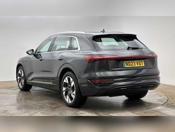 Used Audi Q8 2023 for sale - 78924059: Photo