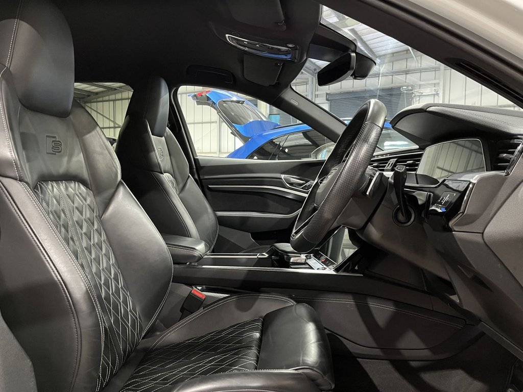Used Audi e-tron S 2022 for sale - 77089304: Photo 11