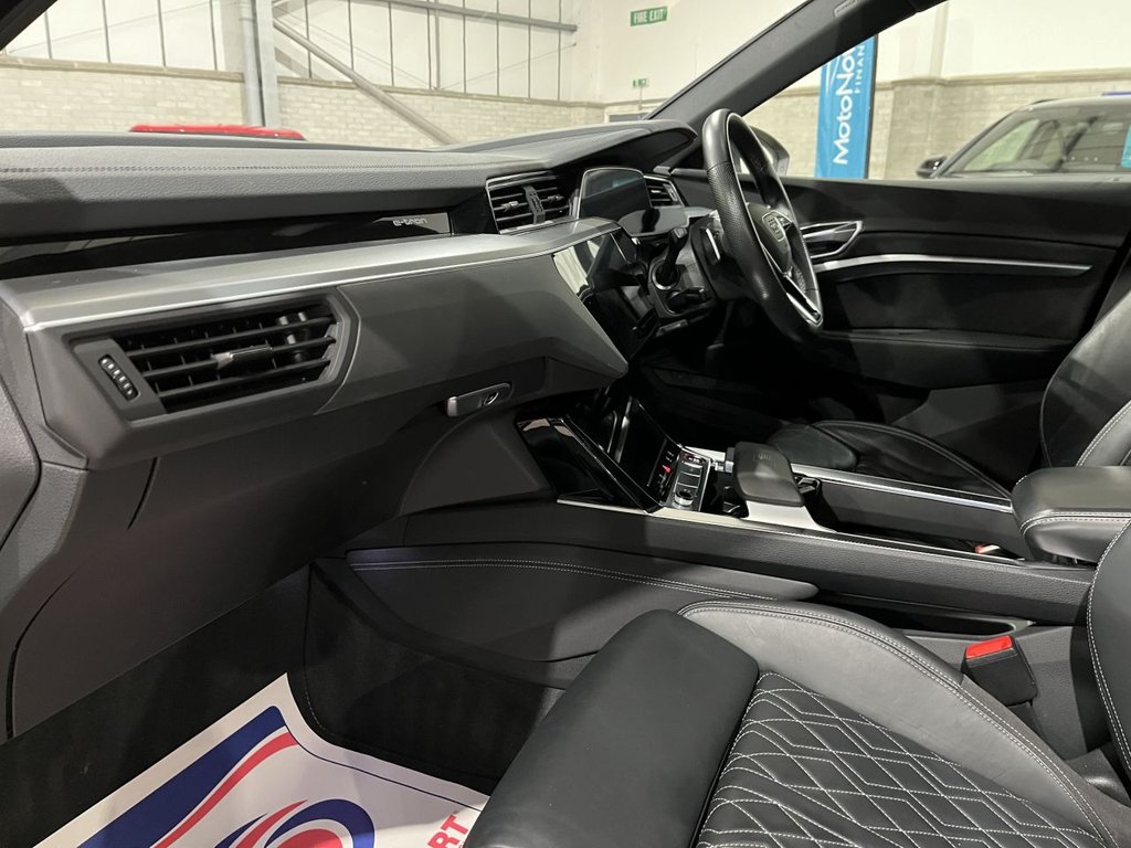 Used Audi e-tron S 2022 for sale - 77089304: Photo 13